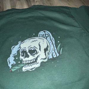 Tshirt smoking skull